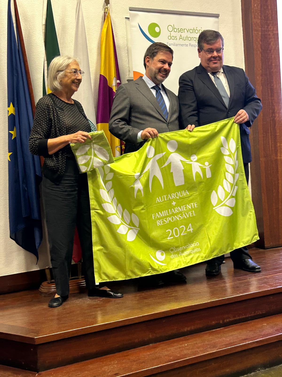 Entrega da Bandeira ao Município de Vila de Rei