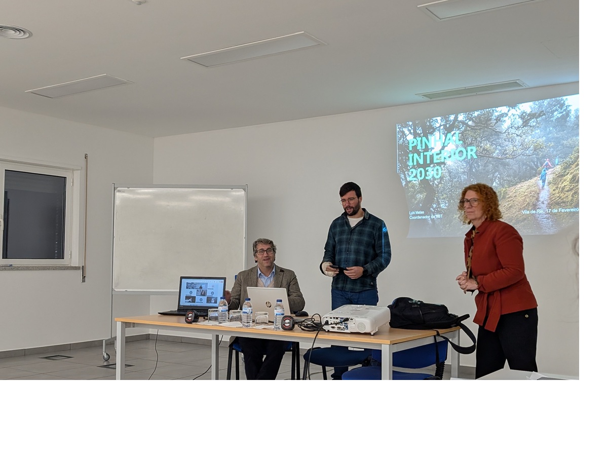 Sessão em Vila de Rei