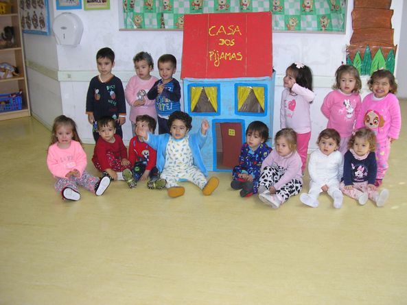 creche pijama